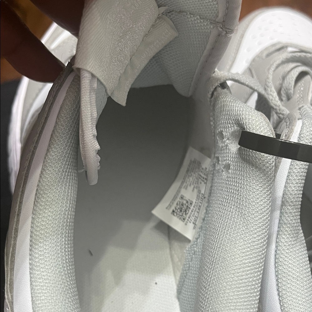 Nike Men's Gray and White Sneakers - Picture 10 of 10